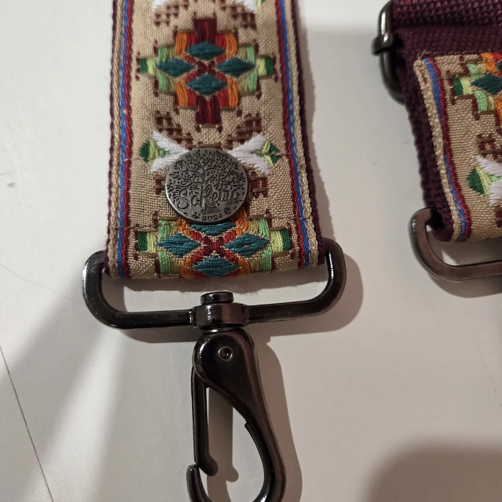 So Retro, Aztec Design Crossbody Strap - Picture 2 of 3